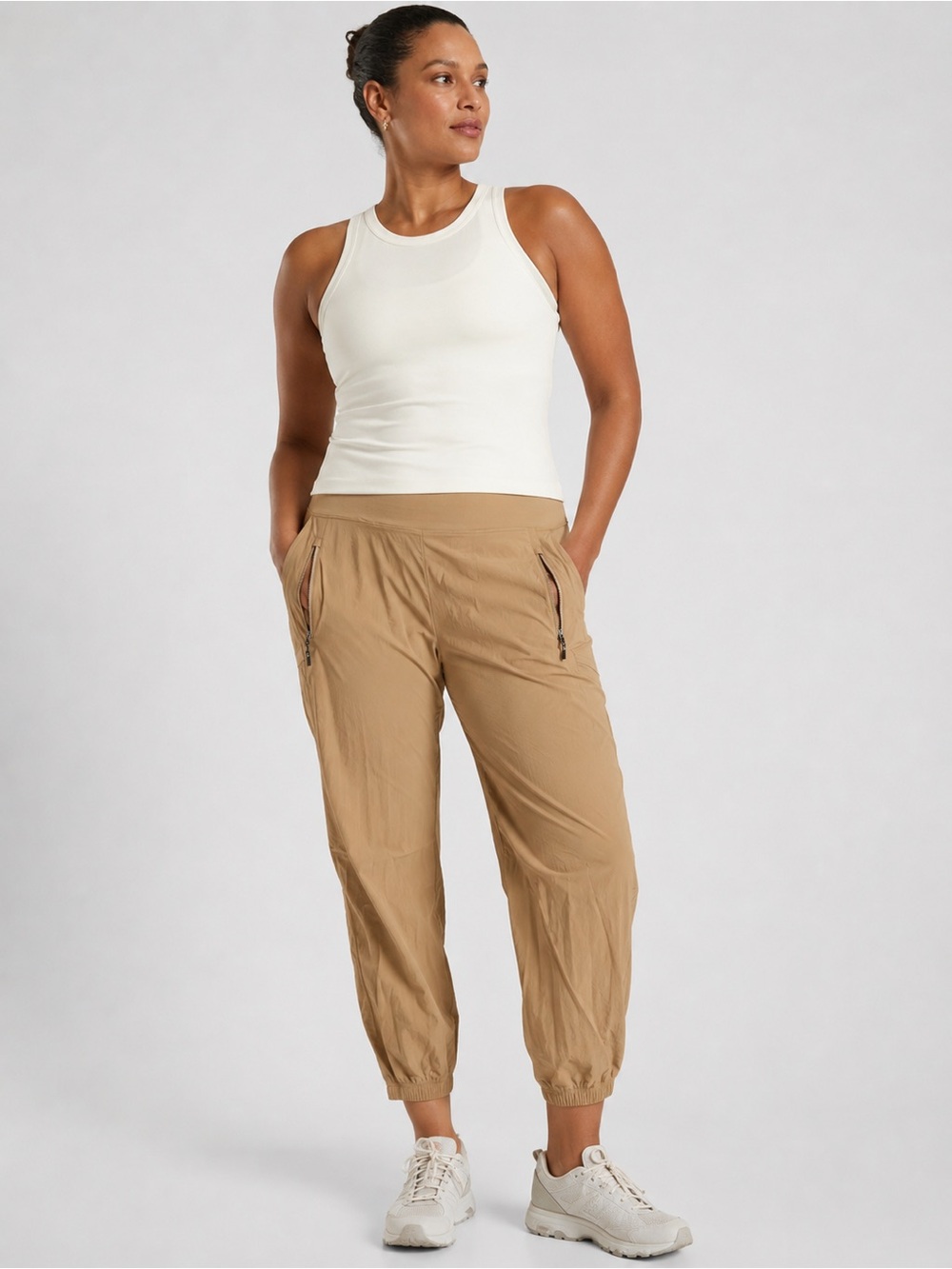 Athleta Lightweight Jogger Pants Size 18 Tan Travel